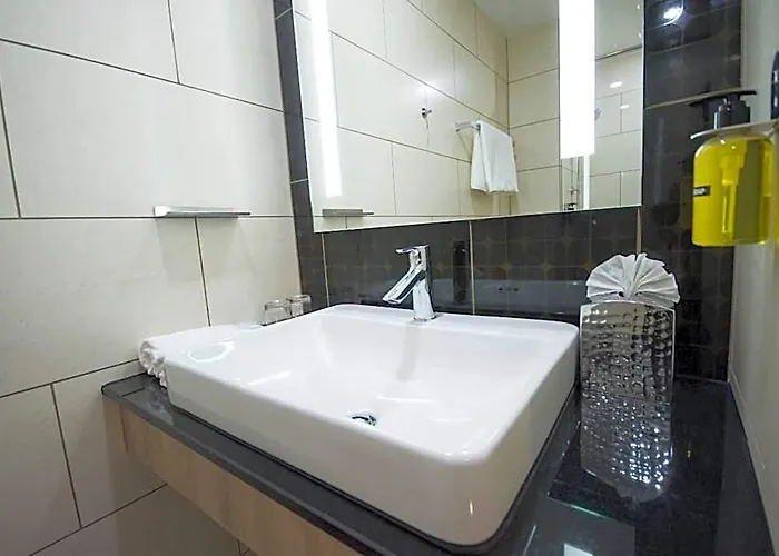 Marsi @ Bangchak Hotel 3*